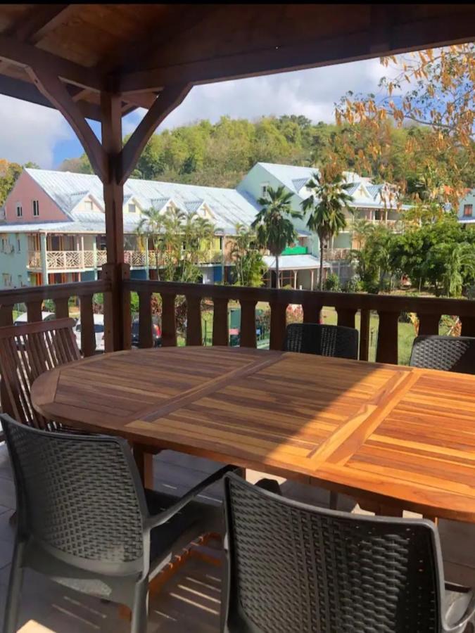 Beau T4 Refait A Neuf Proche Plage Sainte-Anne Exteriör bild